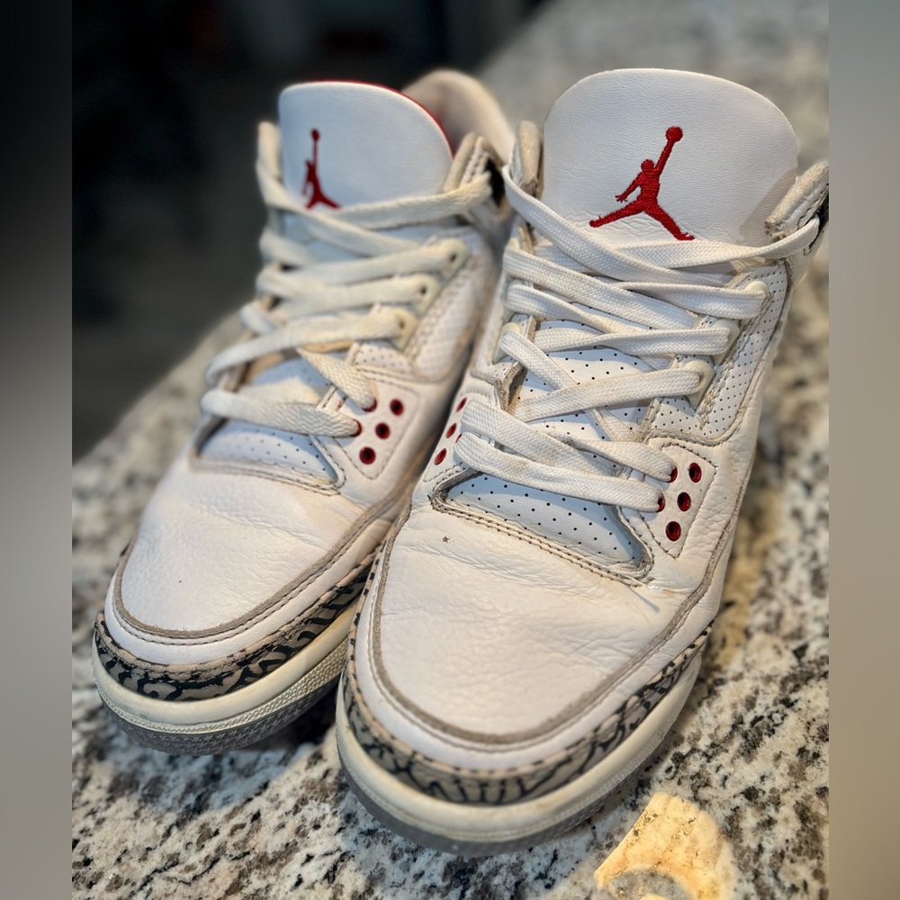 Nike Jordan Retro 3 6.5Y
